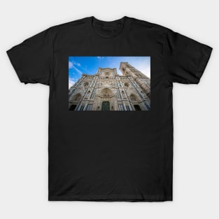 Cathedral of Santa Maria del Fiore (Duomo) in Florence, Italy T-Shirt